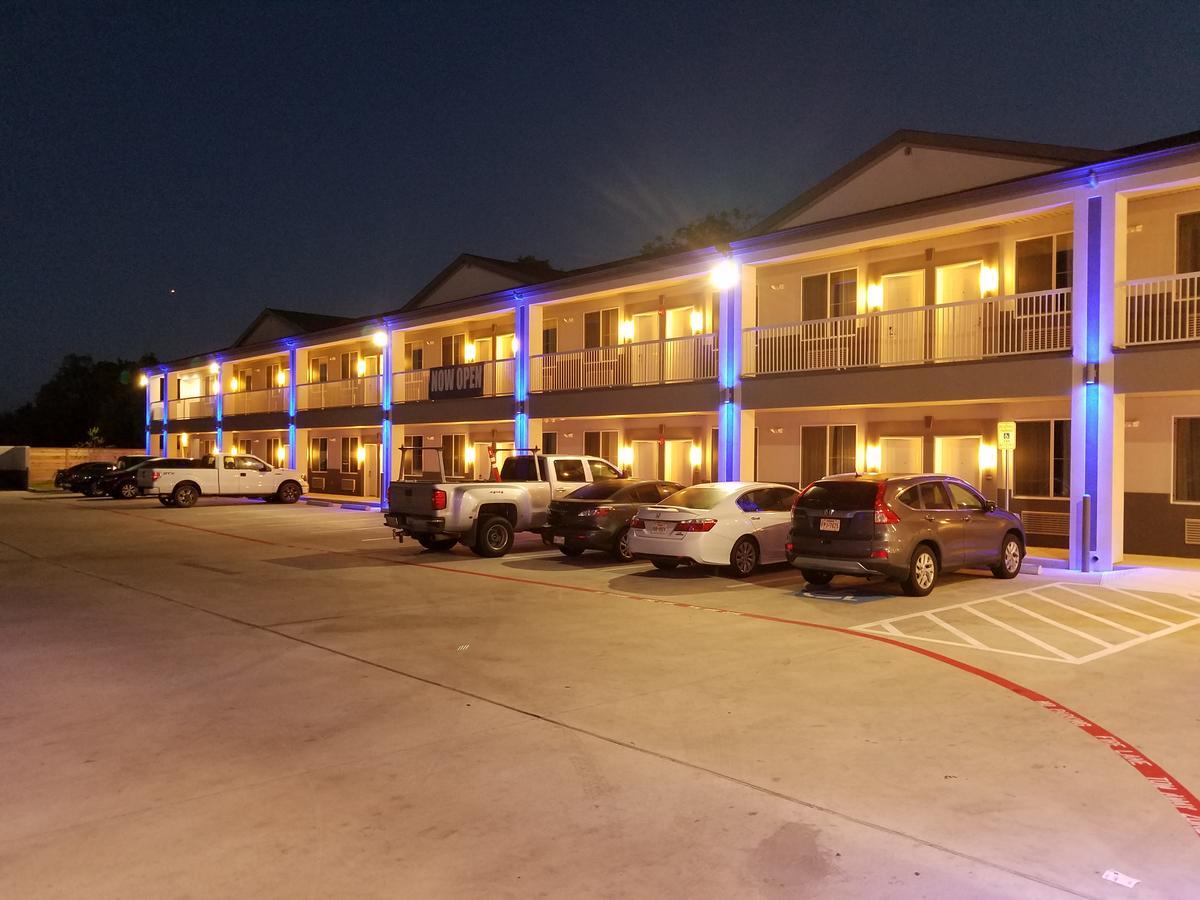 Palace Inn Blue Tomball Parkway Хьюстон Экстерьер фото